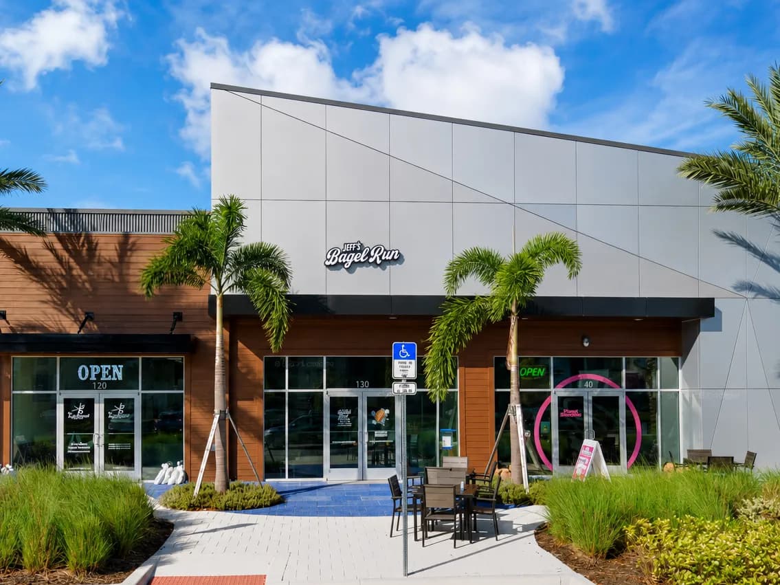 Jeff's Bagel Run O-Town West in Orlando, FL